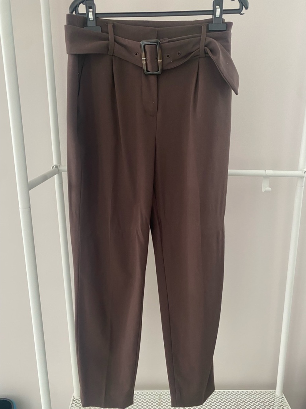 RW&CO. High-Waist Paperbag Trousers with Belt - Dark Brown